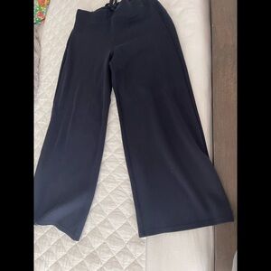 Spanx air essential pants. Petite size medium navy